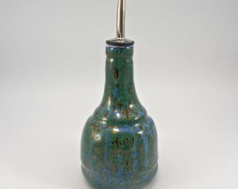 Oil dispenser , Ceramic oil bottle, Olive oil bottle, vinegar dispenser, olive oil dispenser Made to order
