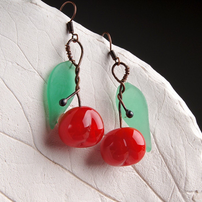 Cherry lampwork earrings glass berry earrings red bead