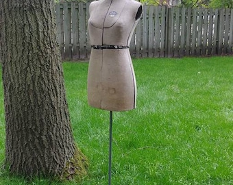 SALE Acme Adjustable Torso Dress Form Size B
