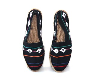 Vintage 80s shoes Espadrille slip ons sam and libby woven ethic baja