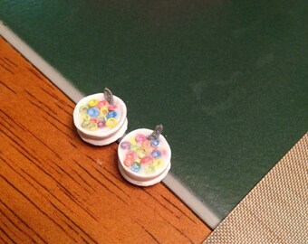 Fruit loop earring
