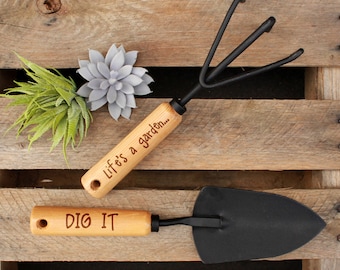 Personalized Garden Tools, Personalized Gardening Tools, Mother's Day Gift, Gifts for Mom, Gifts for Grandma, Gardening Gift --GT-NW-DIGIT