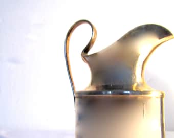 Milk jug (England), silver plated
