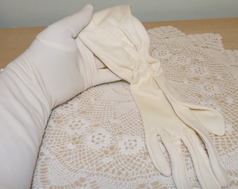 Vintage Cream Fabric or Nylon Gloves, Ecru, Cream, by Bri Nylon, 1950's, 1960's, Mid Century, Wedding, Opera Gloves, Rockabilly Gloves