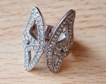 Silver and Rhinestone Crystal Butterfly Ring - Bella Mia Beads