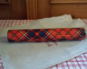 Large tartanware or Mauchline ware crochet needle case, crochet hook case