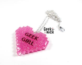 Geek necklace - pixel GEEK GIRL heart