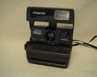 Polaroid 600 One Step Close Up Instant Camera Tested and Working