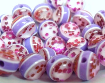 25x 10mm Resin Glitter Globe beads in Purple