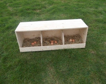 Chicken Nest Box / Chicken Coop / Hens / Birds / Poultry / Universal / Triple