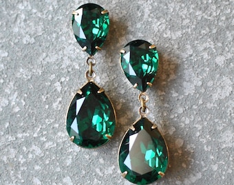 Emerald Earrings Swarovski Crystal Emerald Green Rhinestone Earrings Post or Clip on Tear Drop Earrings Duchess Hourglass Mashugana