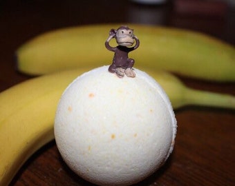 Monkey Farts Bath Bomb-Mini Monkey Inside, Surprise Inside