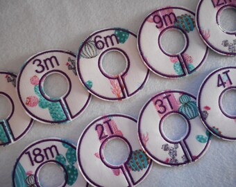 pretty cactus closet divider set