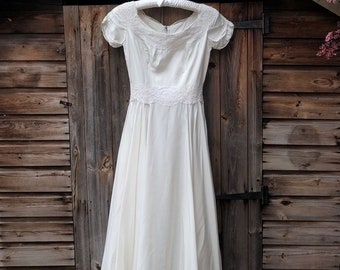 1950s 'Veronica' White Wedding Dress with Guipere Lace