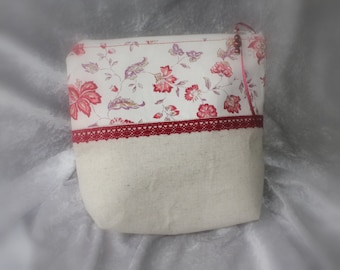 romantic pouch