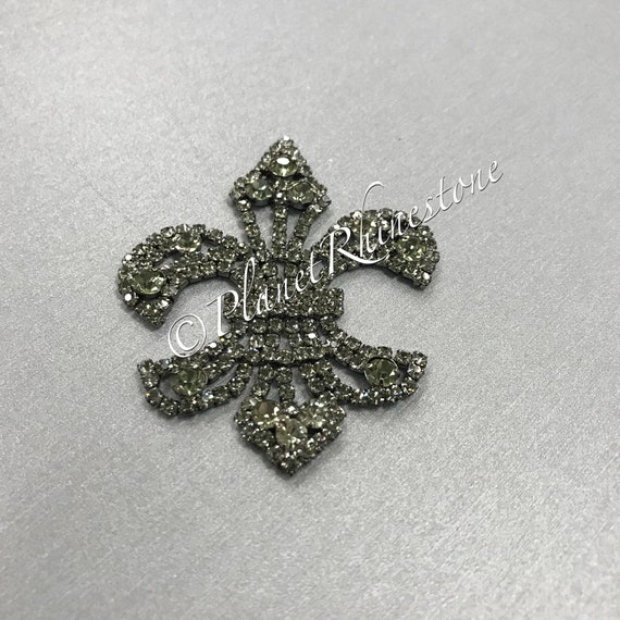 Black Fleur De Lis Rhinestone Applique #AS-14