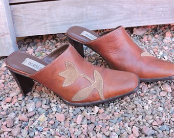 Brown leather mules / size US 7.5 EU 38 / tooled leather high heel mules / Matisse made in Brazil / boho western mules