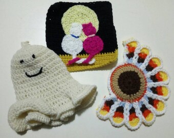 Various wool pot holders