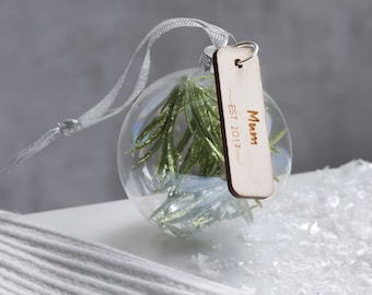 Glass bauble – Christmas decoration – personalised gift for mum – gifts for her – personalised bauble – Christmas – stocking fillers