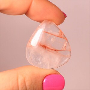 100 % Natural Sediment Metal Quartz Pear Shape Cabochon Natural Gemstone. Pendant size 34.40 Cts. 31x27x6 mm.