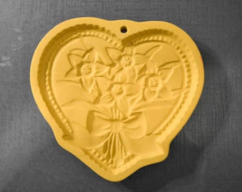 Shortbread Mold by Brown Bag Cookie Art, ©1990, Hill Design, Heart with Flowers