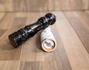 Salt and pepper grinder, salt and pepper mill, distressed, black and white, farmhouse kitchen decor, rustic cottage, foodie gift