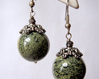 Green Serpentine earrings for women