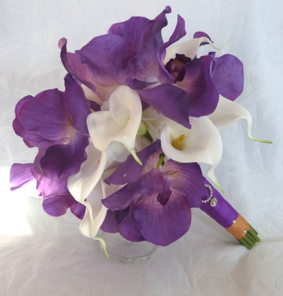 Items similar to 4 piece Purple orchid Bridal Bouquet real ...