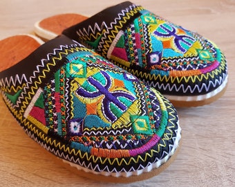 Moroccan Berber black of Tafraoute women's slippers