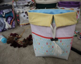 Basket/purse reversible bi material Scandinavian style