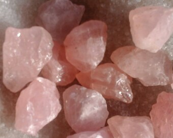 Raw rose quartz - 25.01 at 28, 00 g, Crystal healing