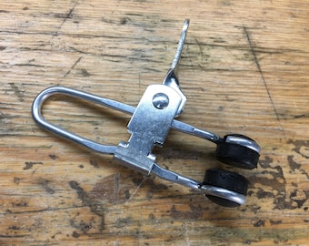 Rubber Jaw Holding Clamp (HO3290)