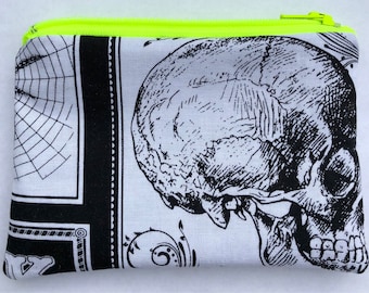 Arsenic Poison Zipper Pouch: Skulls, Halloween.