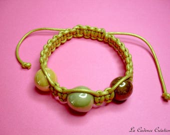 Fancy gold leather macramé bracelet and ceramic beads - shambal
