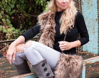 Mountain Coyote Faux Fur Shoulder Bag