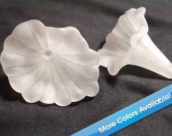 1 Piece 38mm x 38mm Frost White Fluted Lily Lucite Flower Beads Plastic Beads Plastic Flower Beads Floral Beads Acrylic Flower Beads