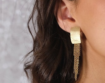 GLOBAL NOMAD TASSEL EARRINGS GOLD main image 0