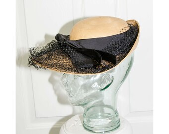 Vintage 1930's Lilly Dache Straw Woman's Hat with Black Ribbon and Netting