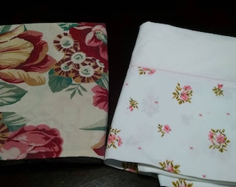 Vintage Pillowcases / Vintage Bedding / Retro Pillowcases / Mismatched Pillowcases / Floral Pillowcases / Pink floral Pillowcases / #8