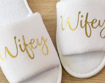 Bride Slippers Wifey Slippers Bride, Bridesmaid Gift, Bridal Party slippers , Hen Weekend Open Toes Spa Slippers Wedding
