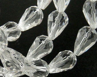 CLEARANCE Glass Beads 10 Clear Teardrop Faceted Drop 15mm x 10mm (1021gla15-01)os