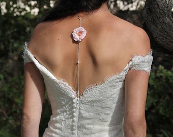 Preserved flowers back necklace Alice - flower necklace for your wedding