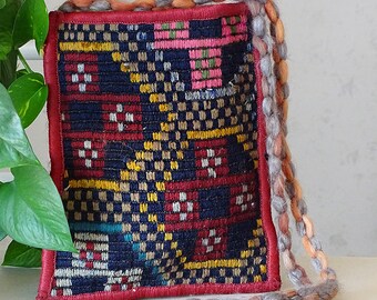 VINTAGE RUG BAG, Turkish Kilim Bag, Blue Handmade Purse, Crossbody Tribal Sling Bag, Slim Textile Bag, Retro Accessories