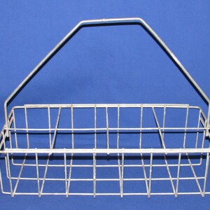 Wire MILK BOTTLE CARRIER 8 Sections for Quart Bottles