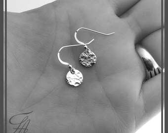 Sterling Silver Drop Earrings, Tiny Earrings, Modern Earrings, Round Earrings, Drop Earrings, Handmade Earrings, Minimalist Earrings