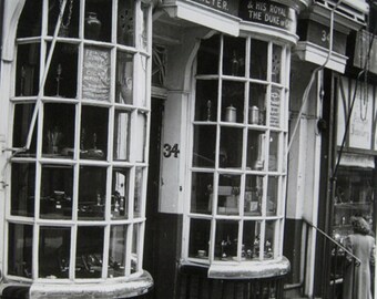 Haymarket, London, United Kingdom Black and White Photography 1939-1945, Vintage photographs