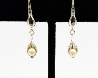 Sterling silver pearl earrings, teardrop earrings, freshwater pearl earrings, June birthstone earrings, real pearl jewelry, ladies earrings