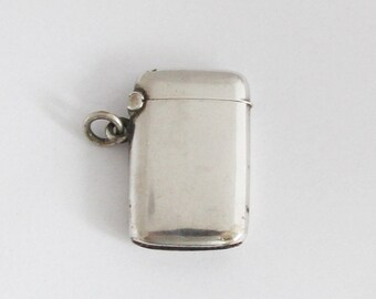 Petite French Vesta Case 800 Silver Match Safe Pill Box Pendant