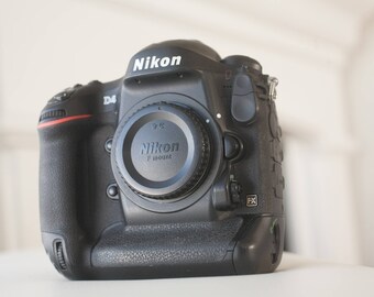 Nikon D4 camera body Full Frame