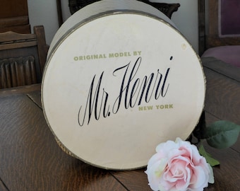 Vintage Mr Henri New York Round Gold Hat Box, Gold Cream New York Hat Box Mr. Henri, Vintage Gold Striped Hat Box 12" Short Gold Rope Handle